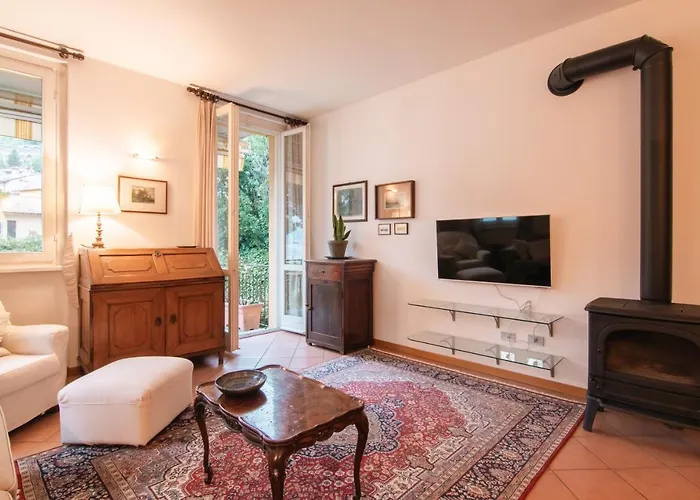 Lungolago Appartement Domaso